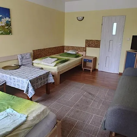 Turystyczny Dom Noclegowy Perelka Μοτέλ